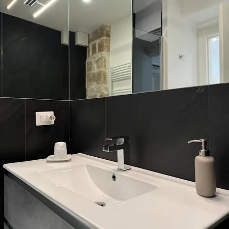 Re House & Deluxe * Ascoli Piceno